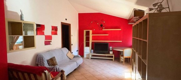 3 rooms Apartment in Villa d'Ogna, Italy No. 300171 4