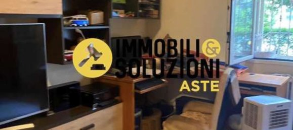 Apartamento de 2 divisões em Garbagnate Milanese, Italy N.º 219871 5