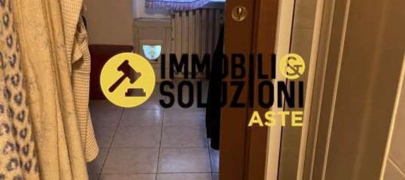 Apartamento de 2 divisões em Garbagnate Milanese, Italy N.º 219871 4