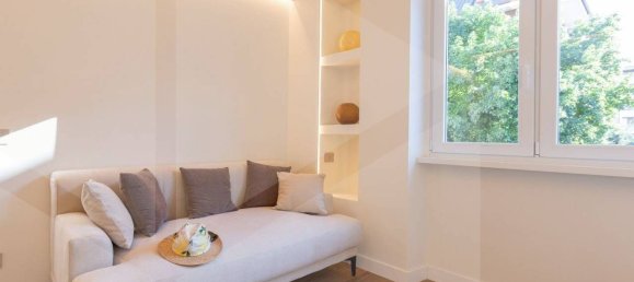 1 bedroom Apartment in Milan, Italy No. 242038 6