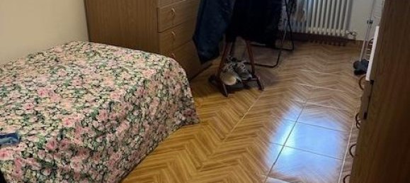 4 rooms Apartment in Rovigo, Italy No. 11660 8