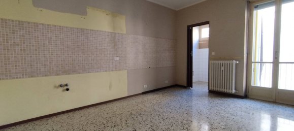 3 bedrooms Apartment in Moncalieri, Italy No. 345659 10