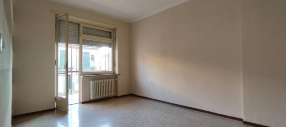 3 bedrooms Apartment in Moncalieri, Italy No. 345659 5