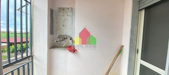 4 rooms House in Giugliano in Campania, Italy No. 185910 3