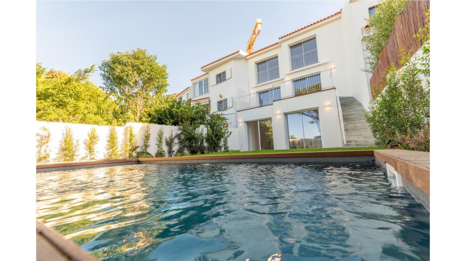 4 bedrooms Villa in Cascais, Portugal No. 104763