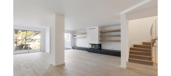 4 bedrooms Villa in Cascais, Portugal No. 104763 24