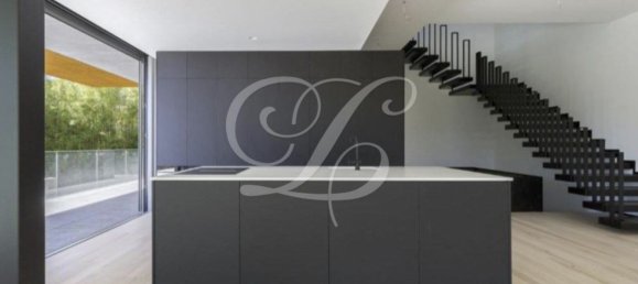 Casa de 5 dormitorios en Cascais, Portugal No. 170728 11