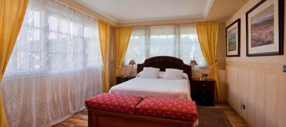 5 bedrooms Villa in San Juan, Spain No. 2514 20