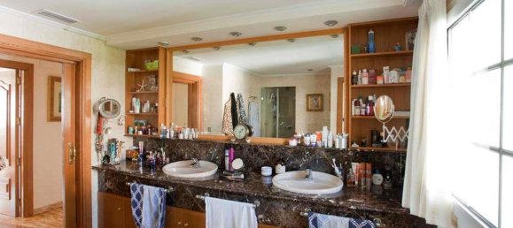 5 bedrooms Villa in San Juan, Spain No. 2514 19