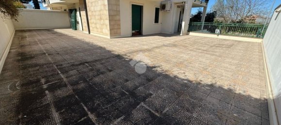 4 rooms Apartment in Altamura, Italy No. 35445 5