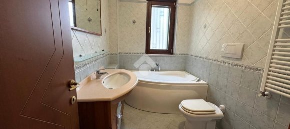 4 rooms Apartment in Altamura, Italy No. 35445 28