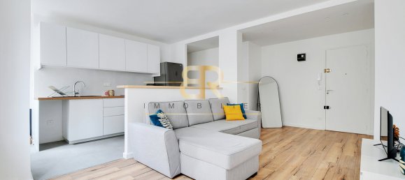 1 bedroom Apartment in Paris, France No. 285132 2