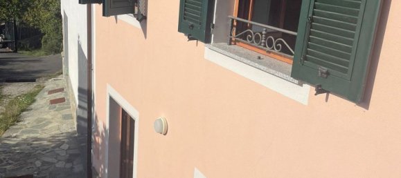 5 rooms Duplex in Varese Ligure, Italy No. 275620 2