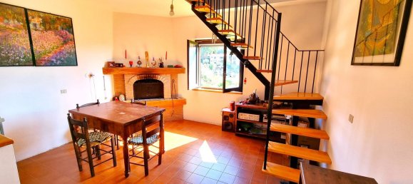 5 rooms Apartment in Trevignano Romano, Italy No. 8710 9
