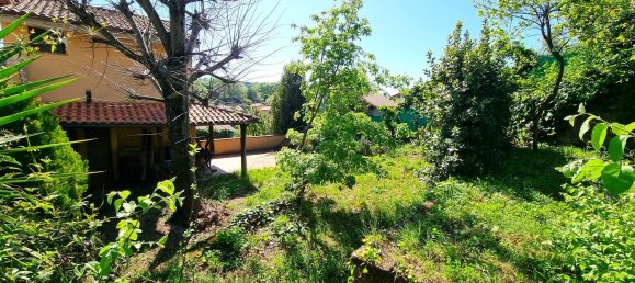 5 rooms Apartment in Trevignano Romano, Italy No. 8710 20