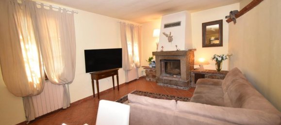 4 rooms House in San Giuliano Terme, Italy No. 167599 2