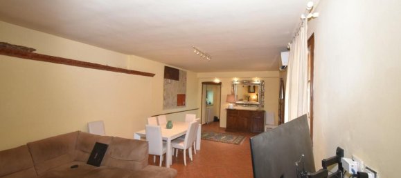 4 rooms House in San Giuliano Terme, Italy No. 167599 5