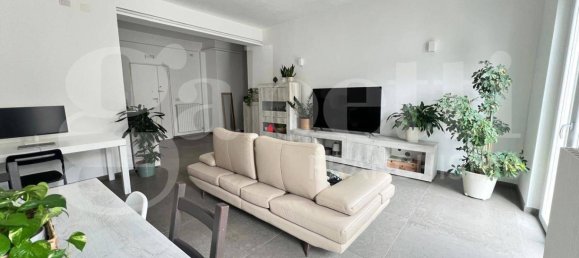 2 bedrooms Apartment in Trani, Italy No. 55021 4