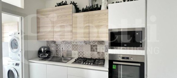 2 bedrooms Apartment in Trani, Italy No. 55021 10