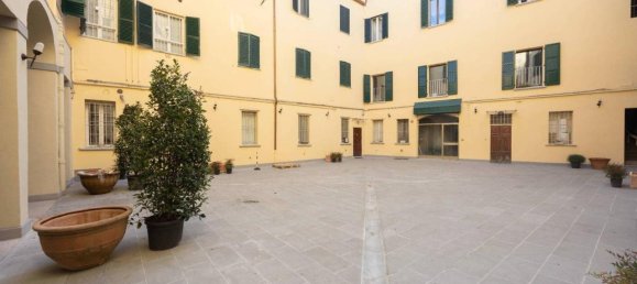 5 rooms Apartment in Bologna, Italy No. 35099 22