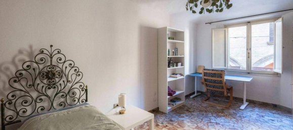 5 rooms Apartment in Bologna, Italy No. 35099 14