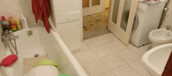 5 rooms Apartment in Enna, Italy No. 252397 2