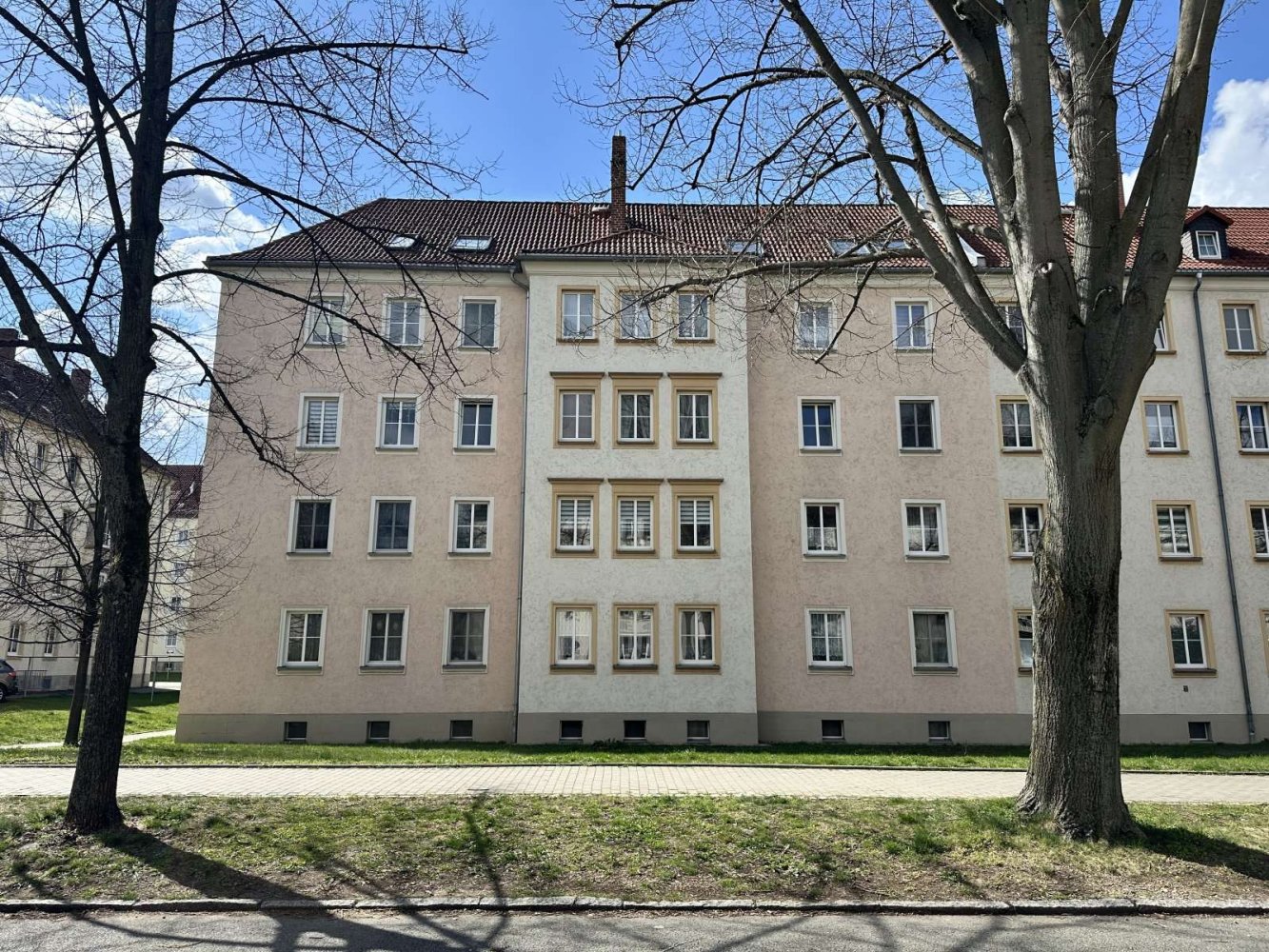 Apartamento de 2 dormitorios en Zwickau, Germany No. 221105