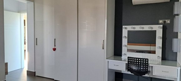 5 bedrooms House in Geroskípou, Cyprus No. 9762 15