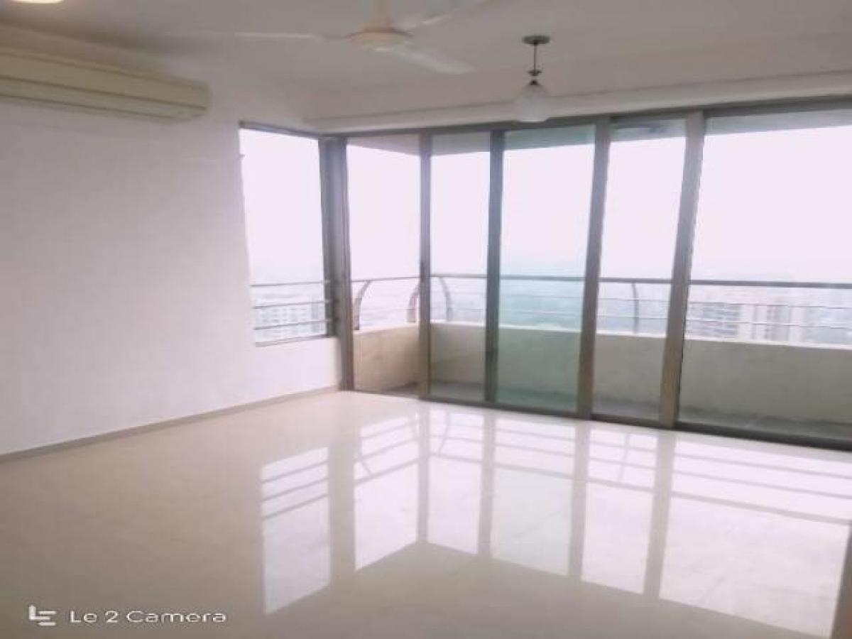 Casa T3 em Mumbai, India N.º 42940