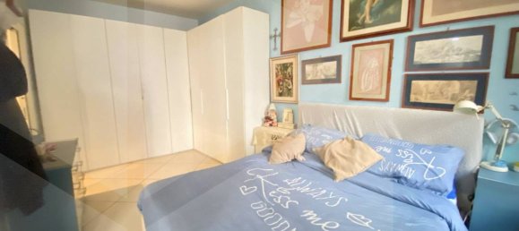 Apartamento de 7 divisões em Naples, Italy N.º 20700 47