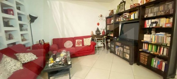 Apartamento de 7 divisões em Naples, Italy N.º 20700 9