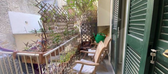 Apartamento de 7 divisões em Naples, Italy N.º 20700 39