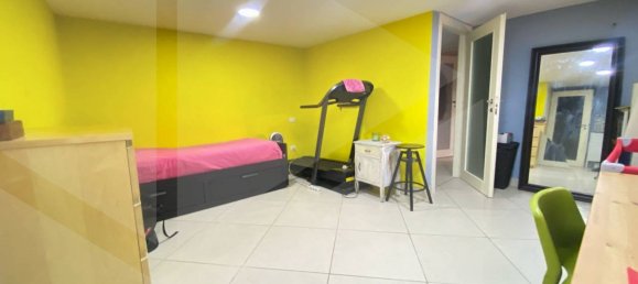 Apartamento de 7 divisões em Naples, Italy N.º 20700 19