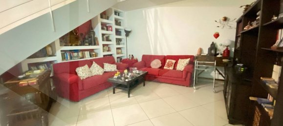 Apartamento de 7 divisões em Naples, Italy N.º 20700 10