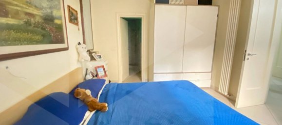 Apartamento de 7 divisões em Naples, Italy N.º 20700 44