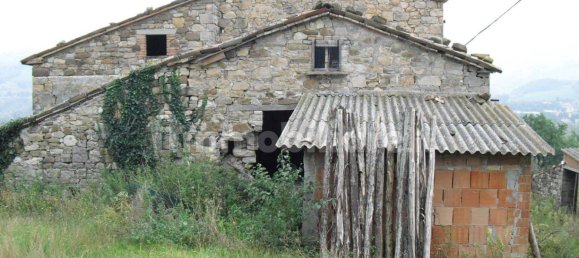 230m² Building in Sant'Agata Feltria, Italy No. 371300 3