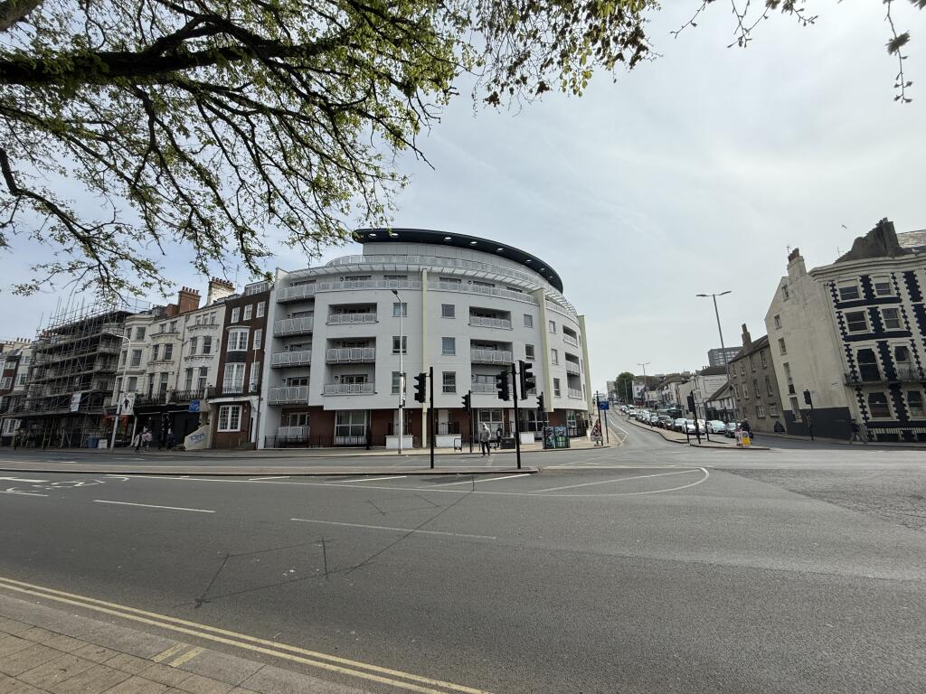 2 bedrooms Apartment in Brighton and Hove, United Kingdom No. 10678