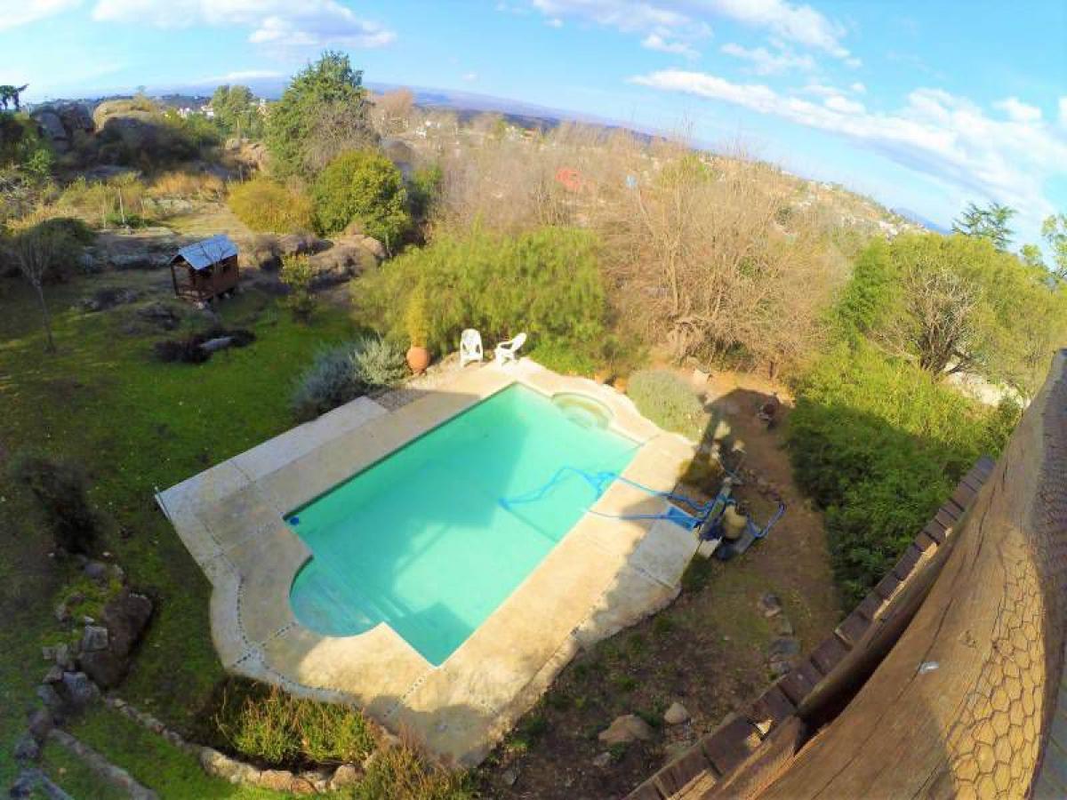 5 bedrooms House in Cordoba, Argentina No. 1919