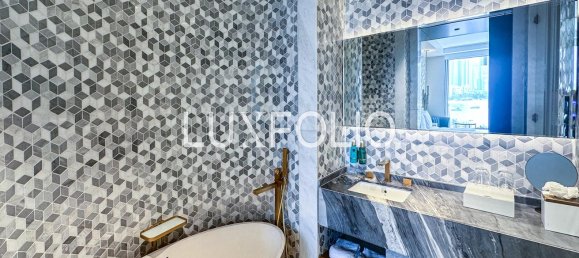 Studio in Palm Jumeirah, UAE No. 101249 9