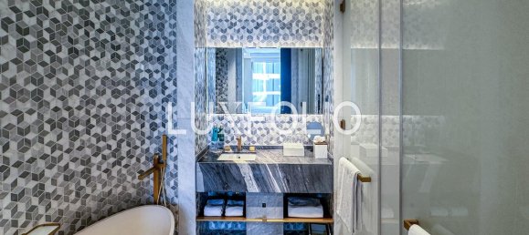 Studio in Palm Jumeirah, UAE No. 101249 8