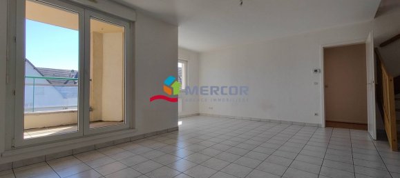 Дуплекс с 3 спальнями в Ольтзен, Франция № 84631 4