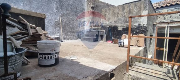 4 Schlafzimmer Haus in Belpasso, Italy, Nr. 362751 15