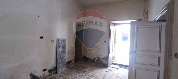 4 Schlafzimmer Haus in Belpasso, Italy, Nr. 362751 31