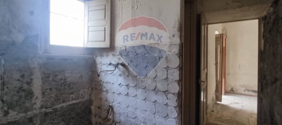 4 Schlafzimmer Haus in Belpasso, Italy, Nr. 362751 12