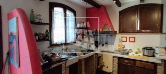 1 bedroom Apartment in Cavriago, Italy No. 292830 3