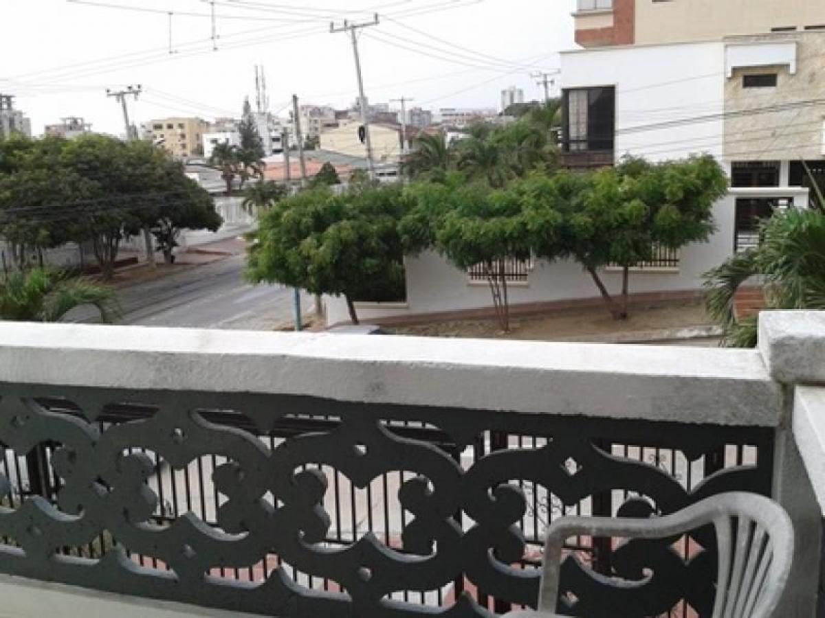 Casa de 3 dormitorios en Atlántico, Colombia No. 5917