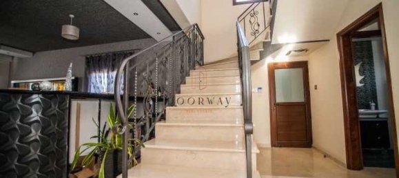 Propiedad comercial de 4 dormitorios en Kolossi, Cyprus No. 104983 9