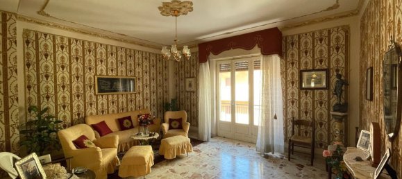 Apartamento de 5 dormitorios en Augusta, Italy No. 331860 2