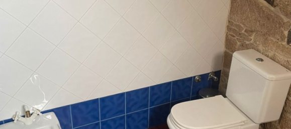 5 bedrooms House in Ourense, Spain No. 190662 12