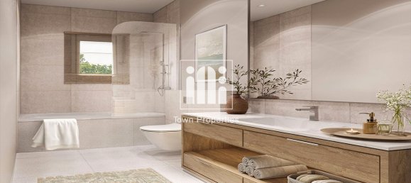 3 bedrooms Villa in Abu Dhabi, UAE No. 16781 12